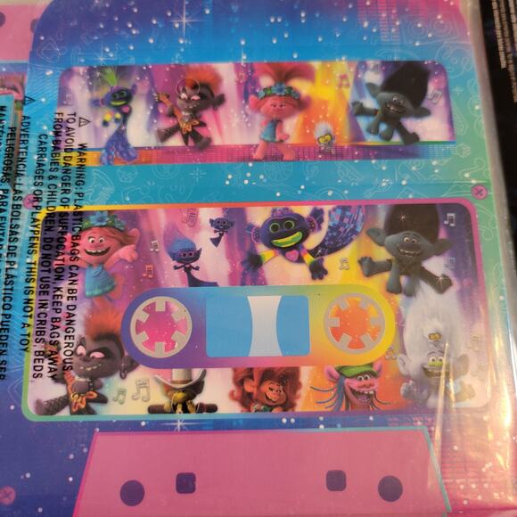 Trolls World Tour Party Decor Set Backdrop, Table Centerpieces, Favor Boxes Lot - Picture 13 of 16